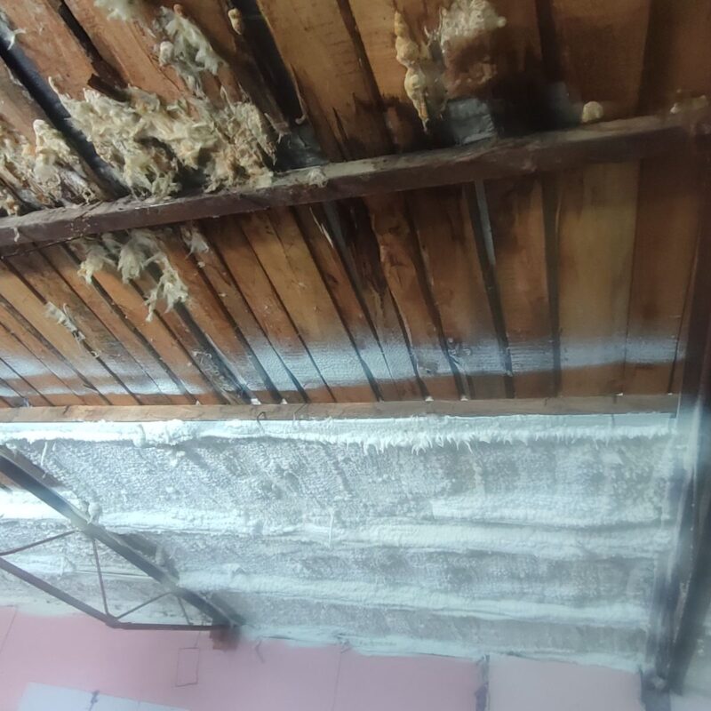 izolatie mansarda spuma celula deschisa moldova